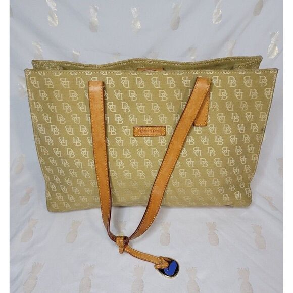 Vintage Dooney and Bourke Designer Handbag - Picture 1 of 3